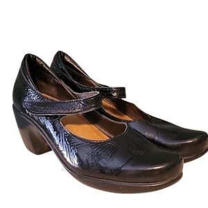 NAOT Black Crinkle Patent Leather Mary Jane Velcro Shoes 39